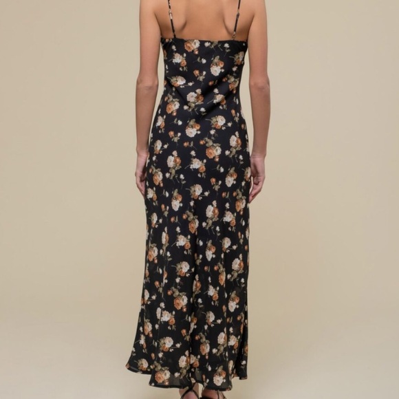 FLORAL MAXI DRESS. SIZE SMALL. - Picture 6 of 6